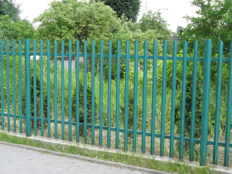 Ogrodzenie lakierowane typu palisada