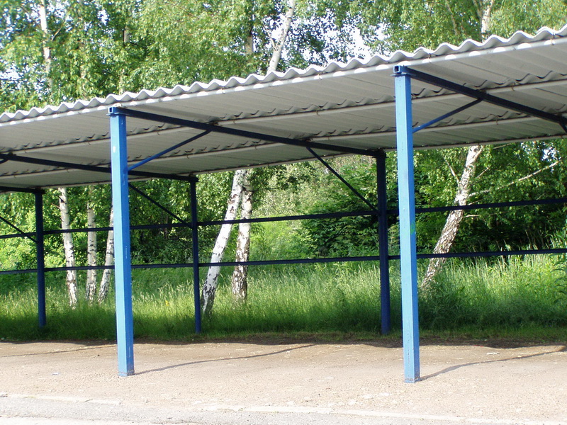 konstrukcja wiaty parkingowej